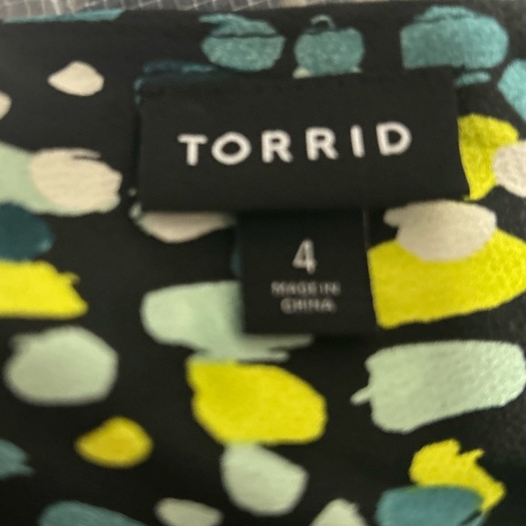 Torrid Satin Surplice Tie Cut Out Back Long Sleeve Blouse Size 4X - Picture 5 of 8